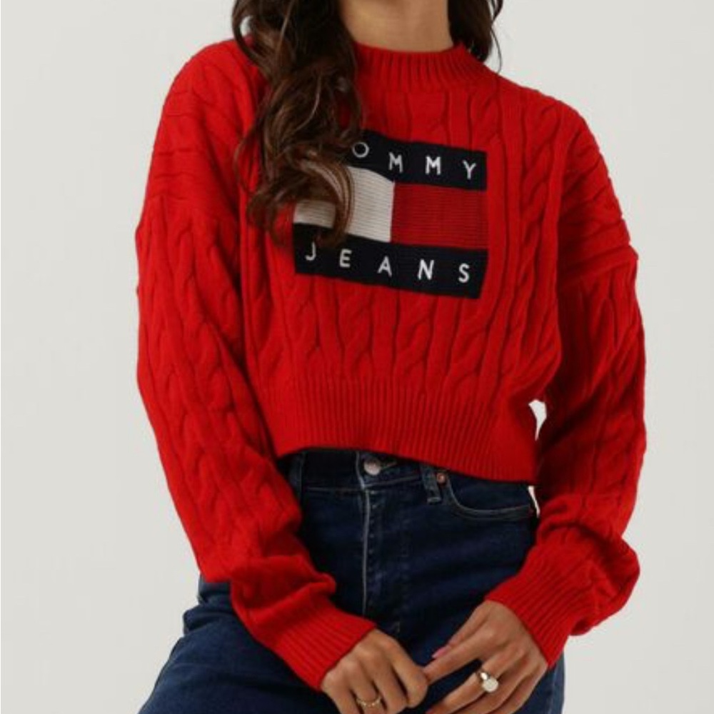 Tommy Hilfiger Crop Sweater